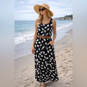 N/A🔴$120 TALBOTS Maxi Dress